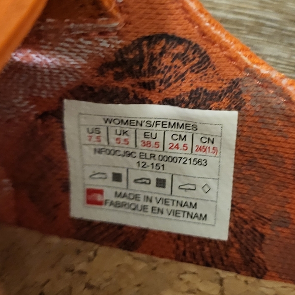 The North Face Storm TR Waterproof Shoes Size 7.5 Coral - Picture 6 of 10